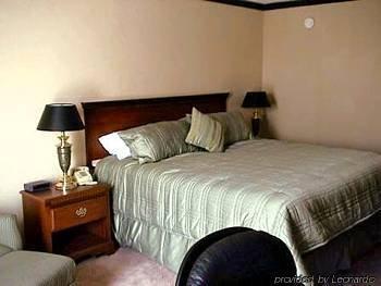 Hotel Clarion Mill Near Amusement Park